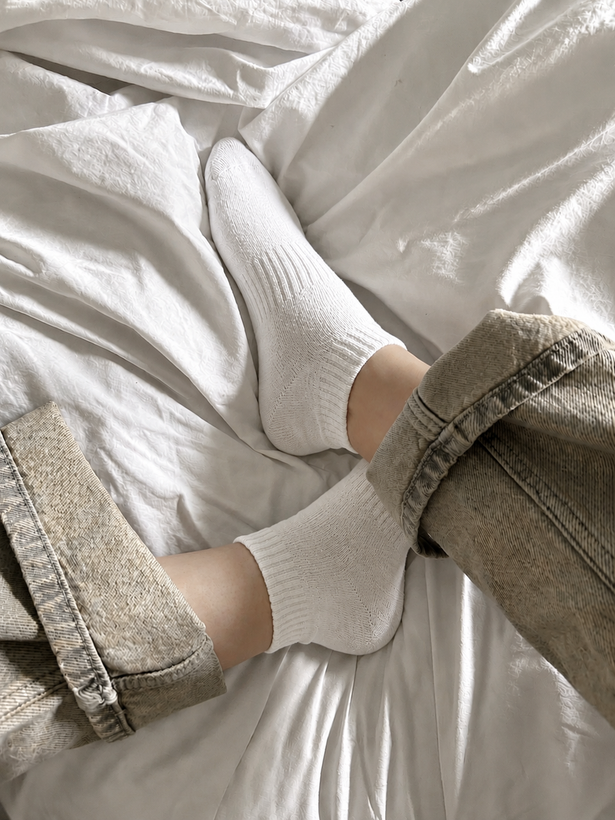 استایل جوراب مچی زنانه سفید